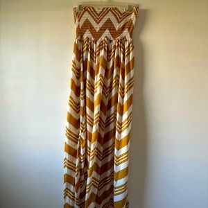 Chevron strapless dress